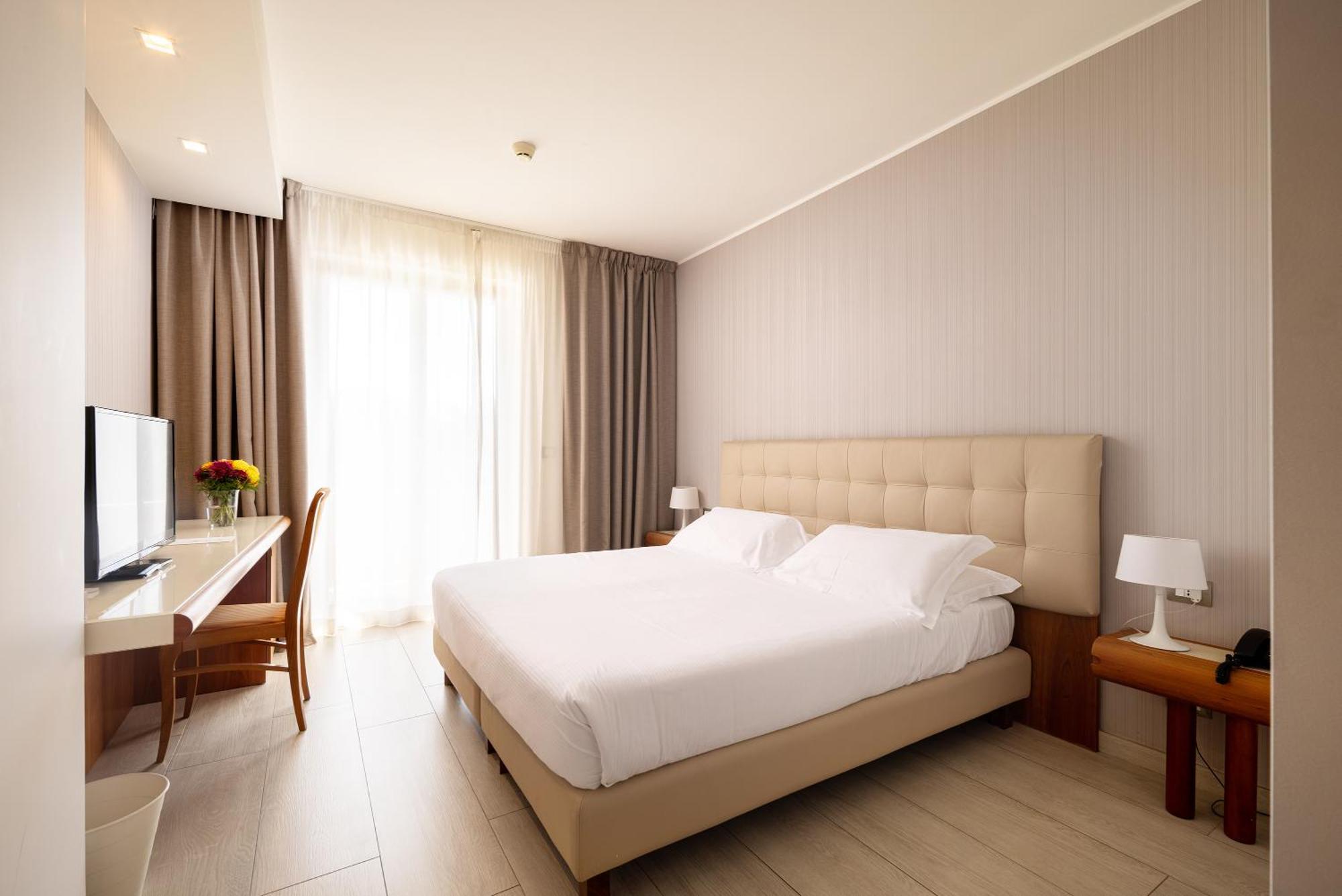 D'Aragona Lifestyle Hotel 콘베르사노 외부 사진