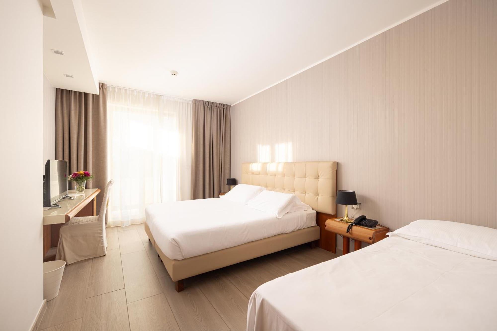 D'Aragona Lifestyle Hotel 콘베르사노 외부 사진