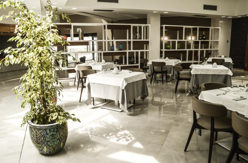 D'Aragona Lifestyle Hotel 콘베르사노 외부 사진