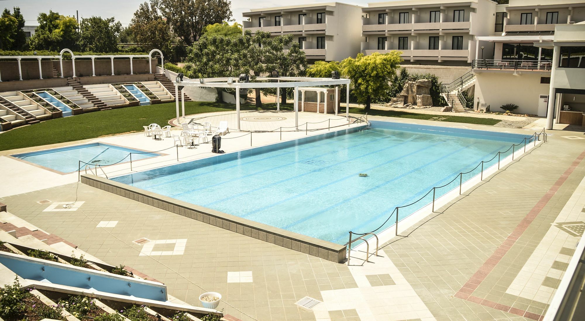 D'Aragona Lifestyle Hotel 콘베르사노 외부 사진